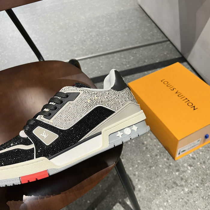 Louis Vuitton Sneakers SJL111407