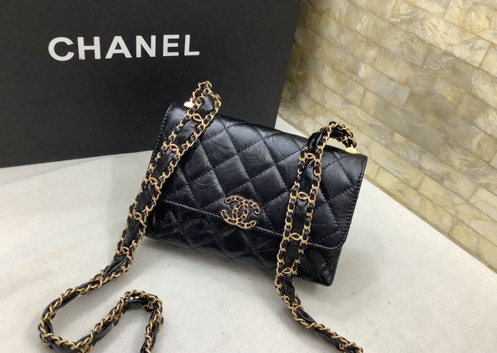 Small Chanel Leather Shoulder Bag Black AP3572