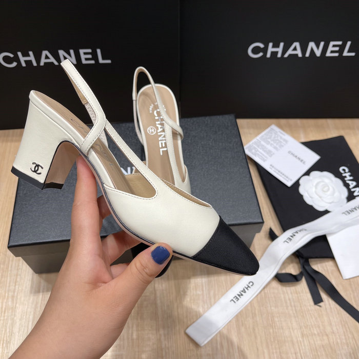 Chanel Pumps SDH121915