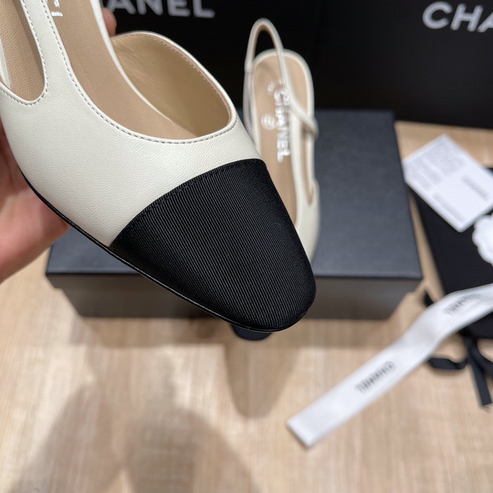 Chanel Pumps SDH121915