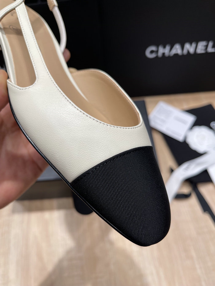 Chanel Pumps SDH121921