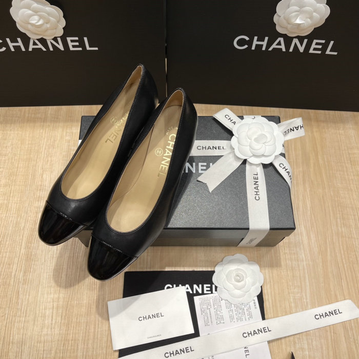 Chanel Pumps SDH121927