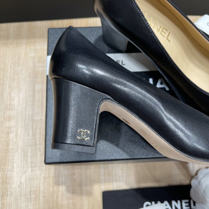 Chanel Pumps SDH121927