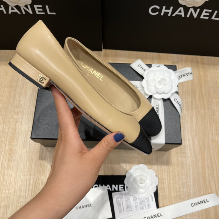 Chanel Pumps SDH121929