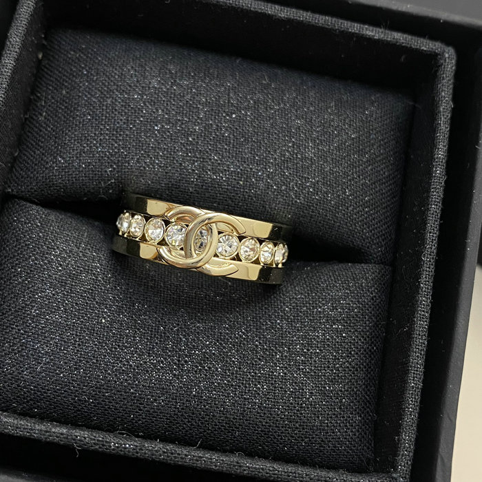 Chanel Ring YFCR1202