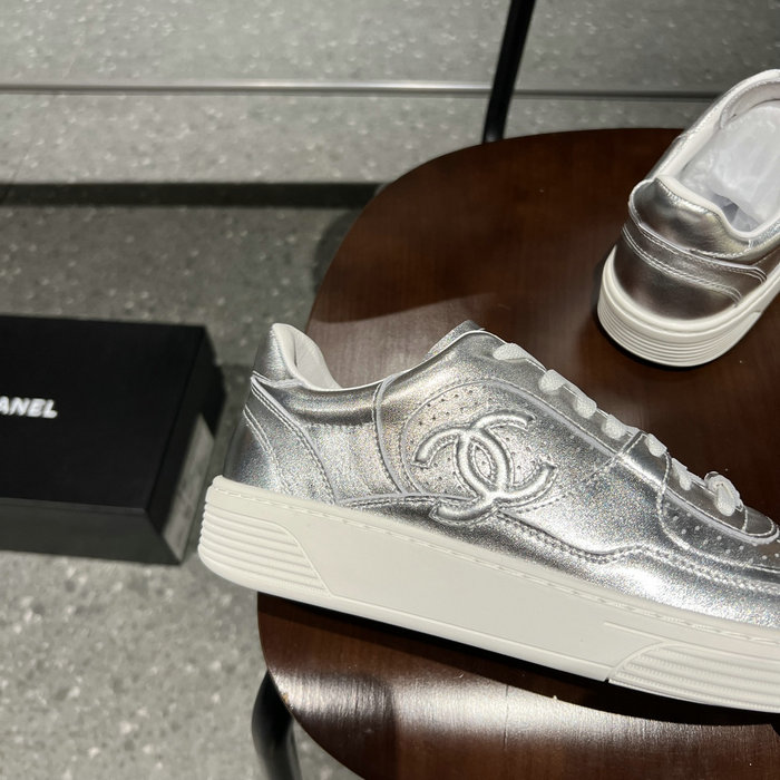 Chanel Sneakers SDH121912
