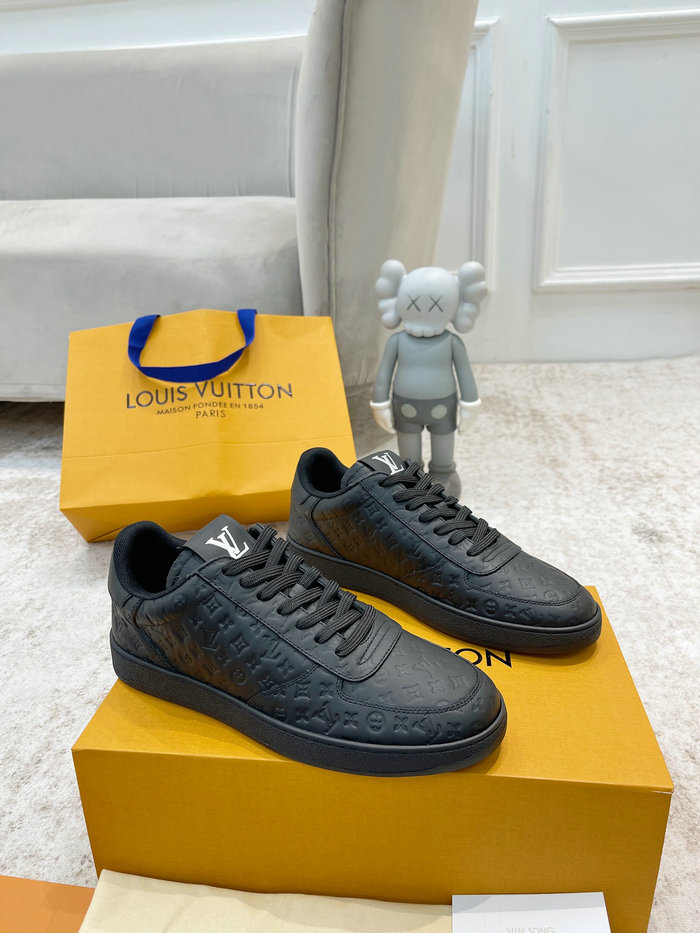 Louis Vuitton Men Sneakers SDH121906