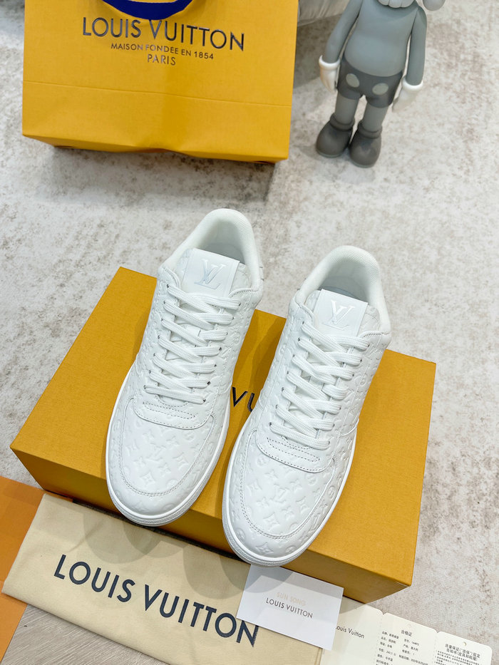 Louis Vuitton Men Sneakers SDH121907