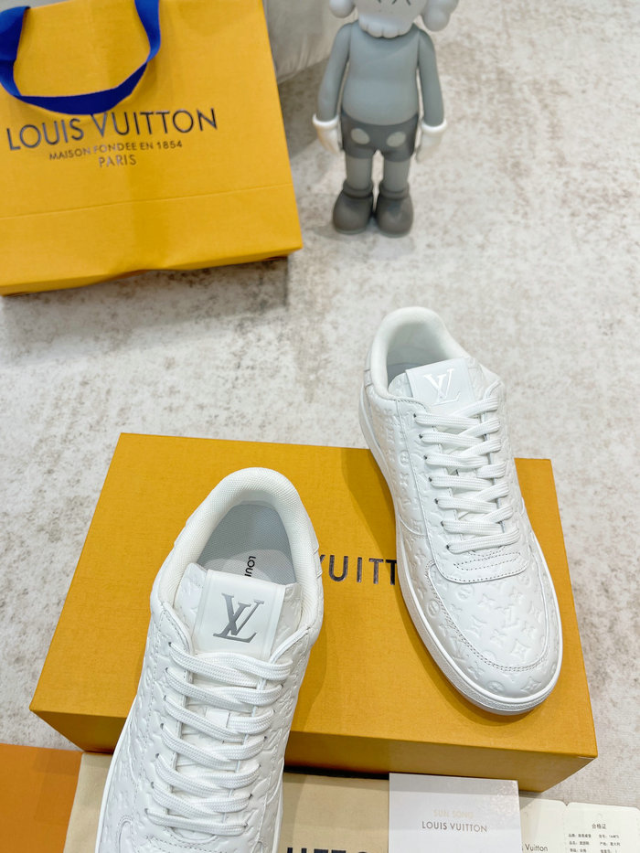 Louis Vuitton Men Sneakers SDH121907