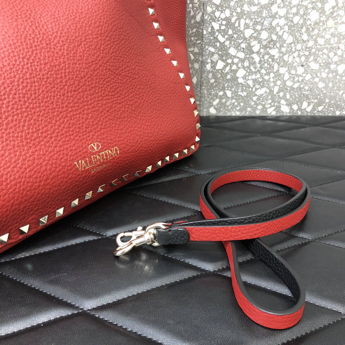 Valentino Rockstud Reversible Leather Tote Black and Red V0077