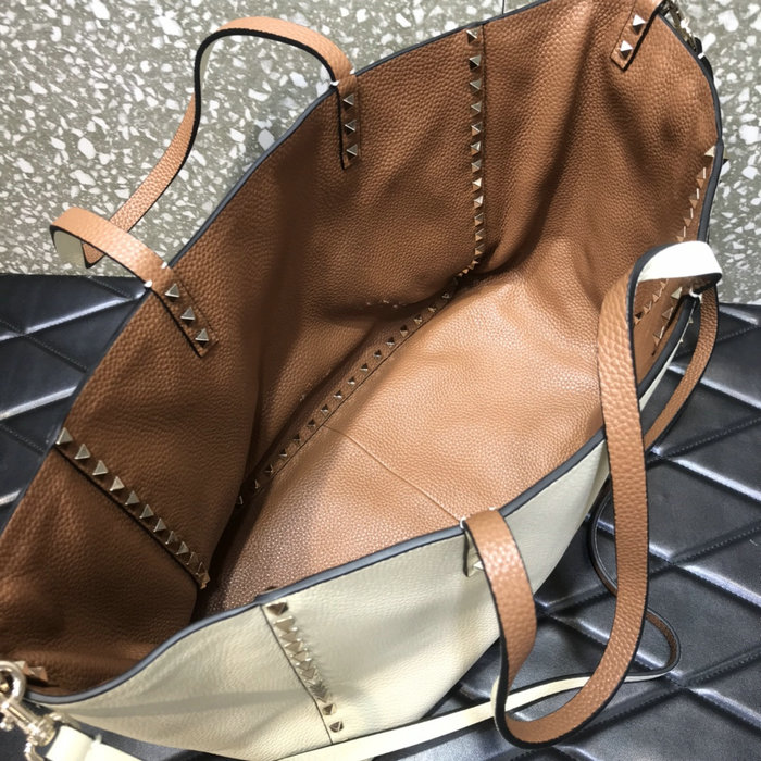 Valentino Rockstud Reversible Leather Tote White and Brown V0077