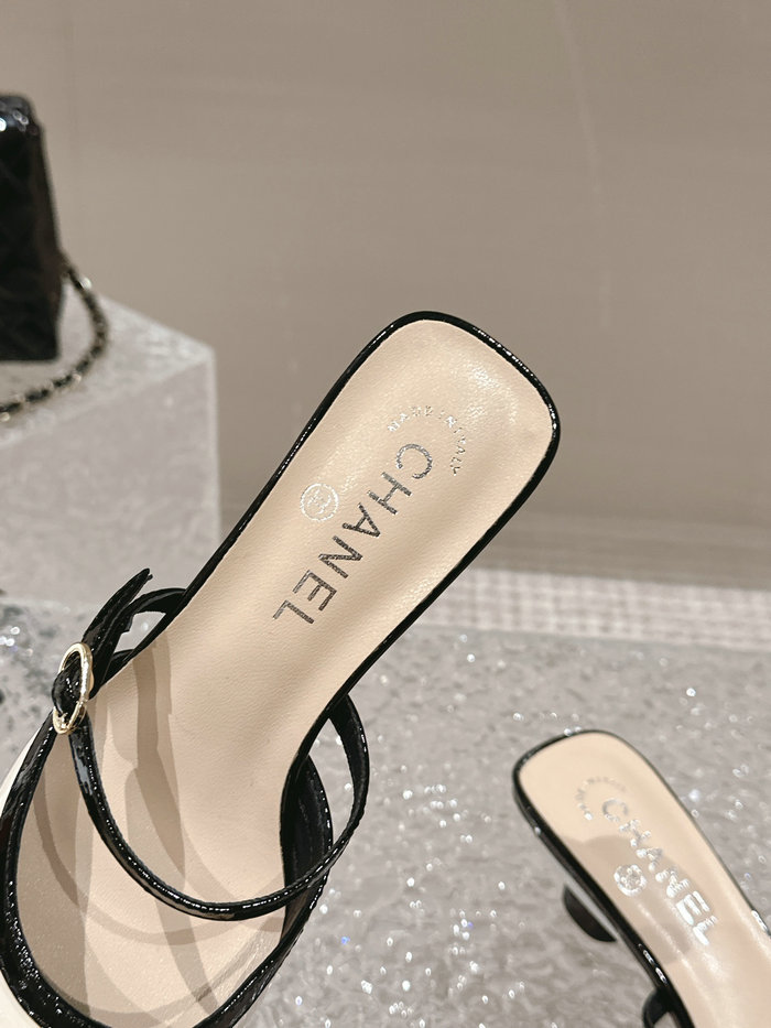 Chanel Mules SNC04030110