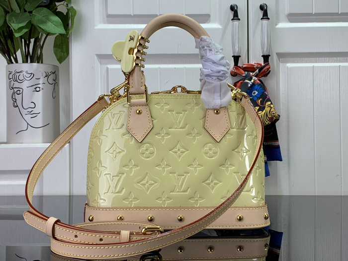 Louis Vuitton Alma BB Chic and Yellow M90611