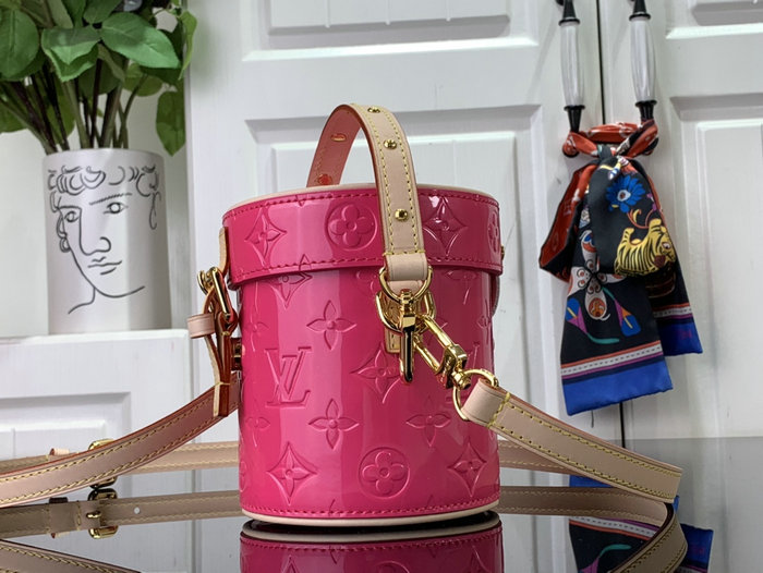 Louis Vuitton Astor Neon Pink M24102