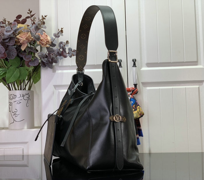 Louis Vuitton CarryAll Dark MM M25143