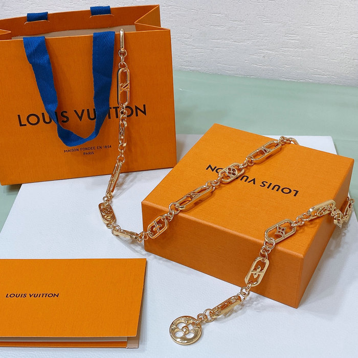 Louis Vuitton Chain Belt LVB031501