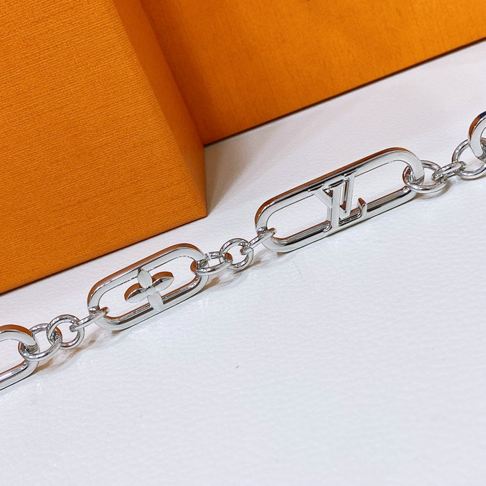 Louis Vuitton Chain Belt LVB031502