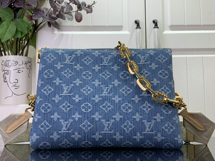 Louis Vuitton Coussin PM M24564