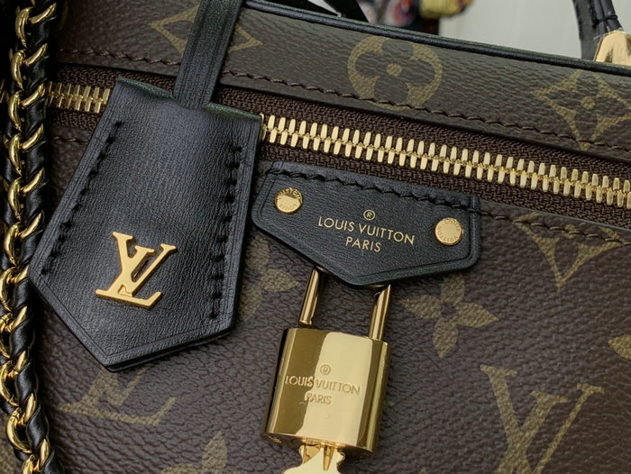 Louis Vuitton Vanity Chain Pouch Black M47125
