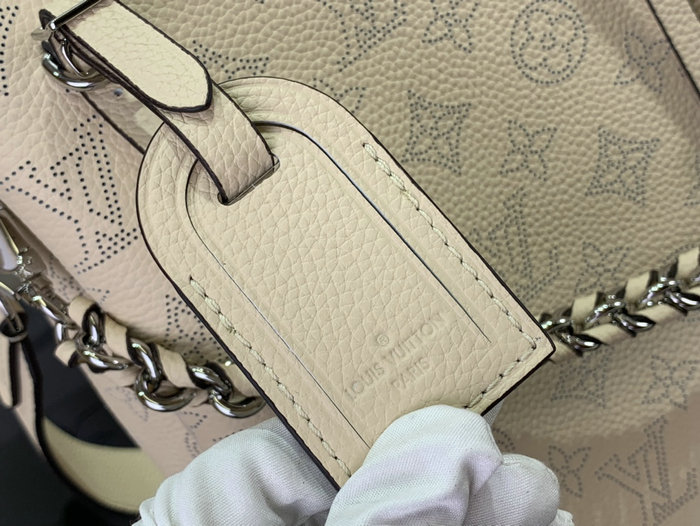 Louis Vuitton Hand It All MM Cream M24132