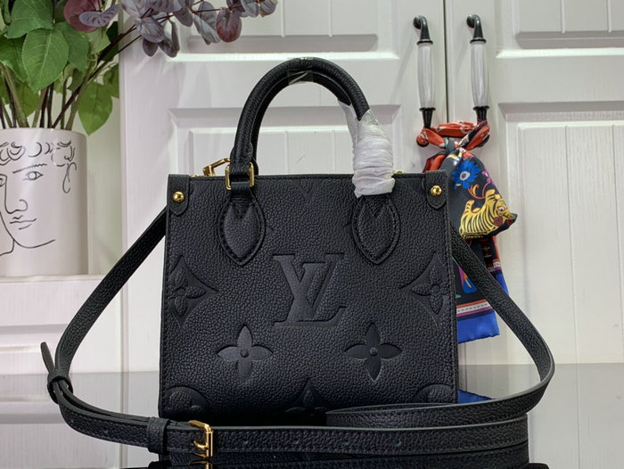 Louis Vuitton OnTheGo BB Black M46993