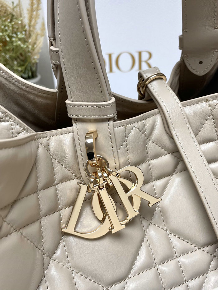 Large Dior Toujours Bag Beige M3319