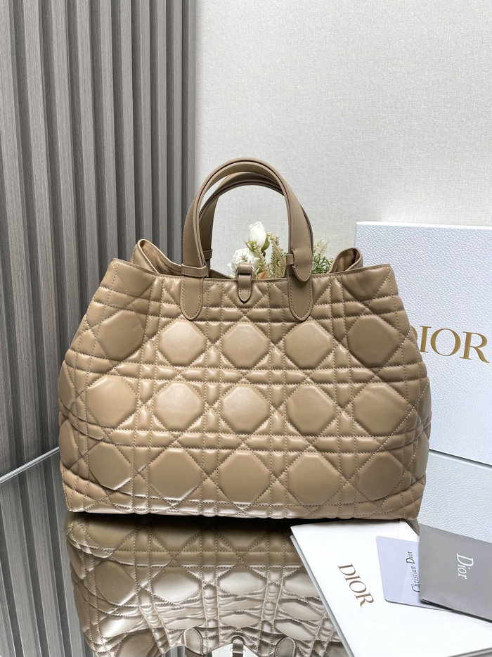 Large Dior Toujours Bag Tan M3319