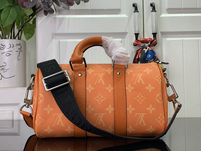 Louis Vuitton Keepall Bandouliere 25 M31044