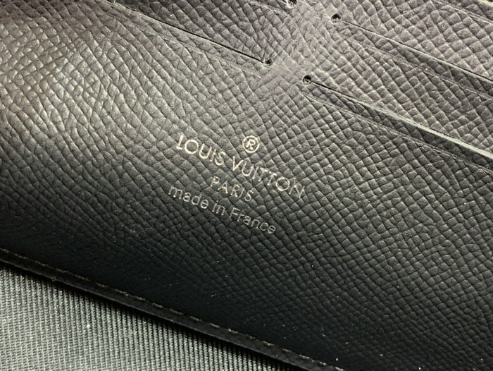 Louis Vuitton Soft Trunk Wallet M69838