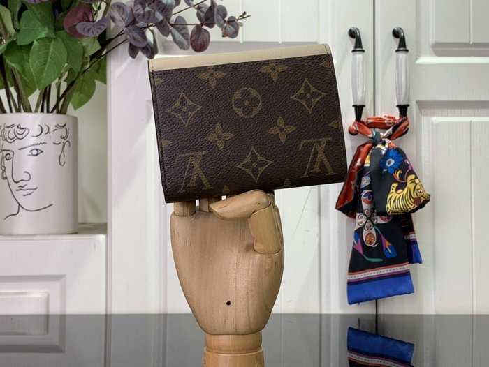 Louis Vuitton Victorine On My Side Wallet Greige M82640