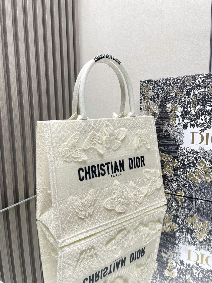 Medium Dior Book Tote White Butterfly M1286