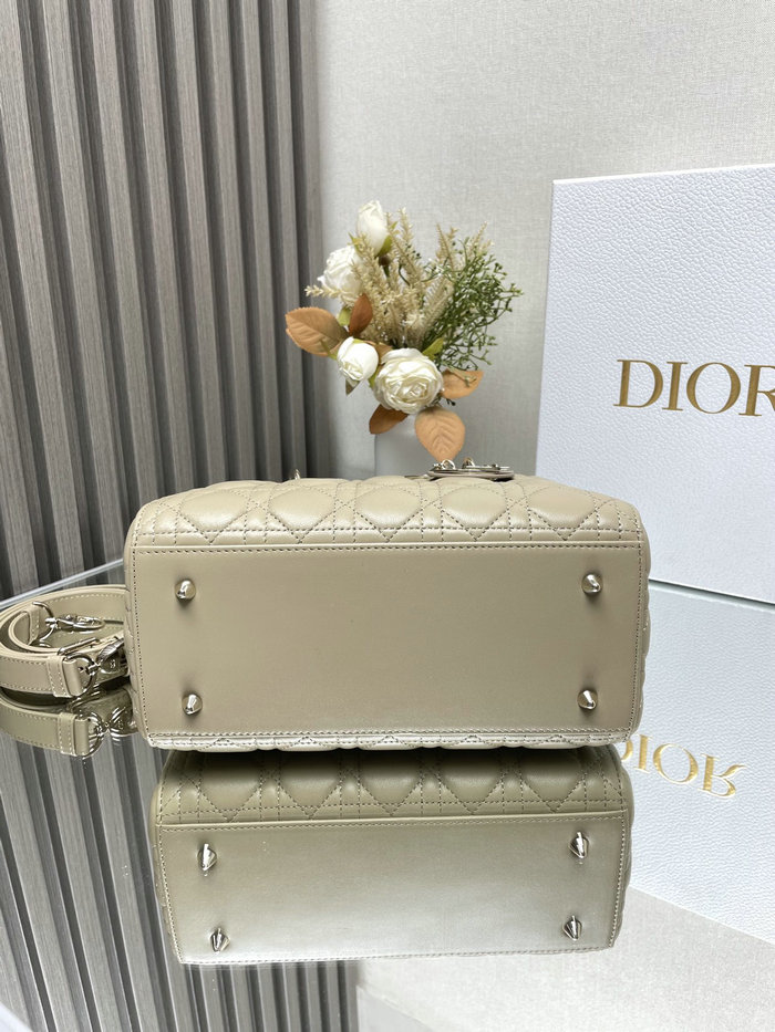 Medium Lady Dior Lambskin Bag Beige D2454