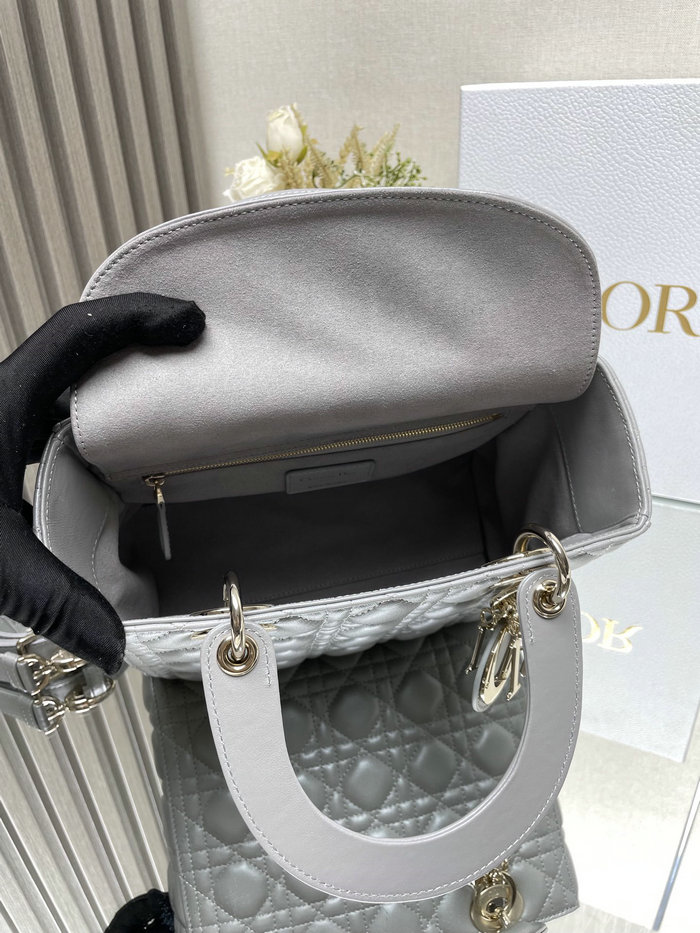 Medium Lady Dior Lambskin Bag Shiny Grey D2454