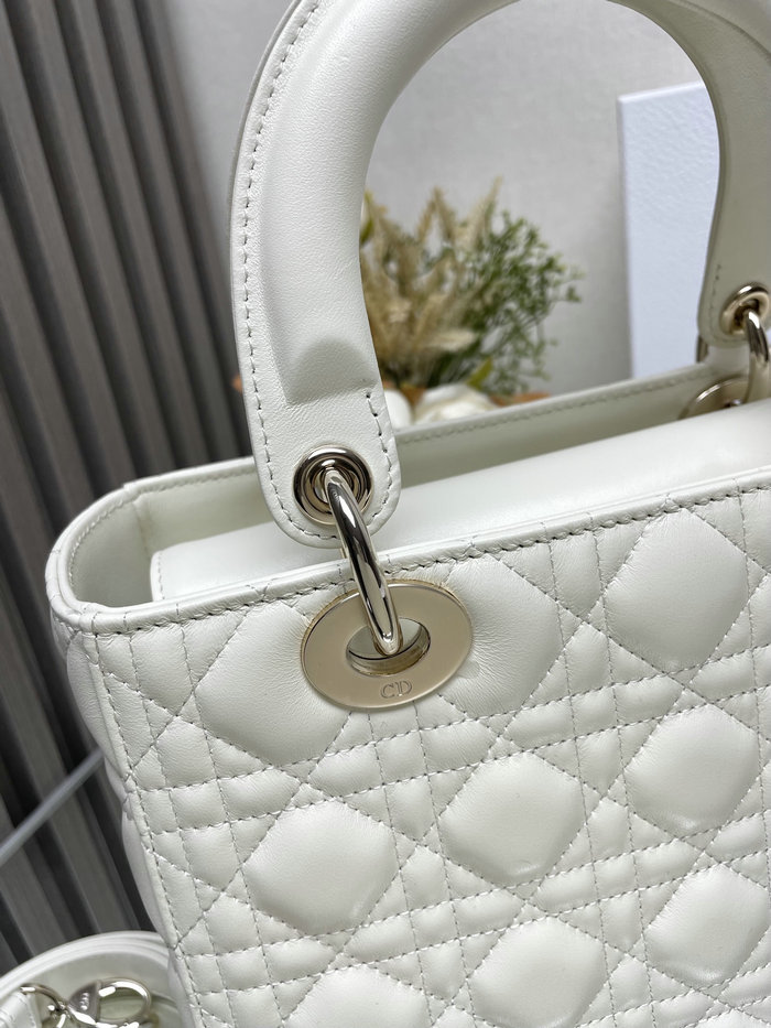 Medium Lady Dior Lambskin Bag White D2454