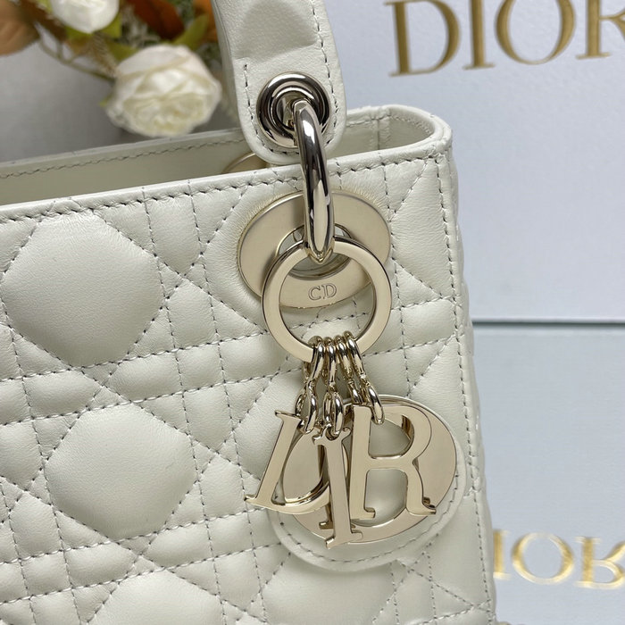 Mini Lady Dior Lambskin Bag White MD0505