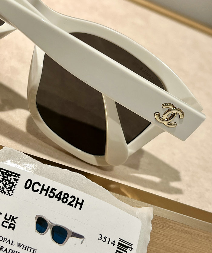 Chanel Sunglasses MGC041901