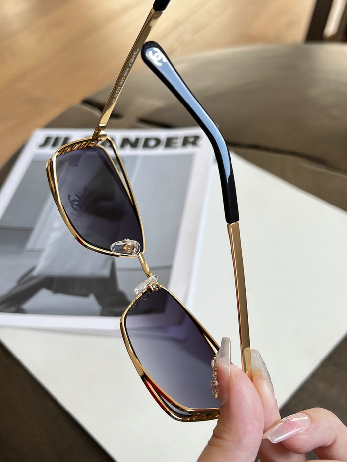 Chanel Sunglasses MGC041909