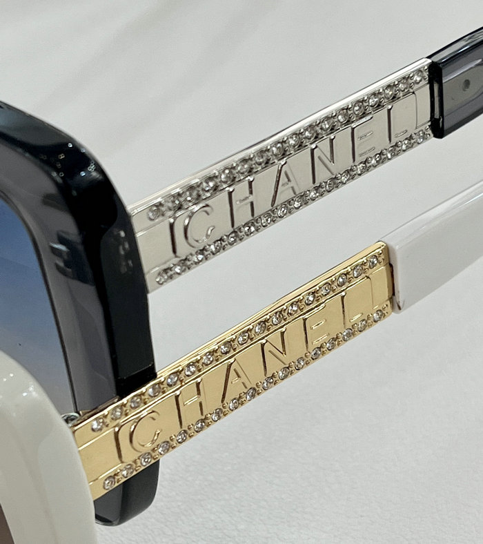 Chanel Sunglasses MGC041911