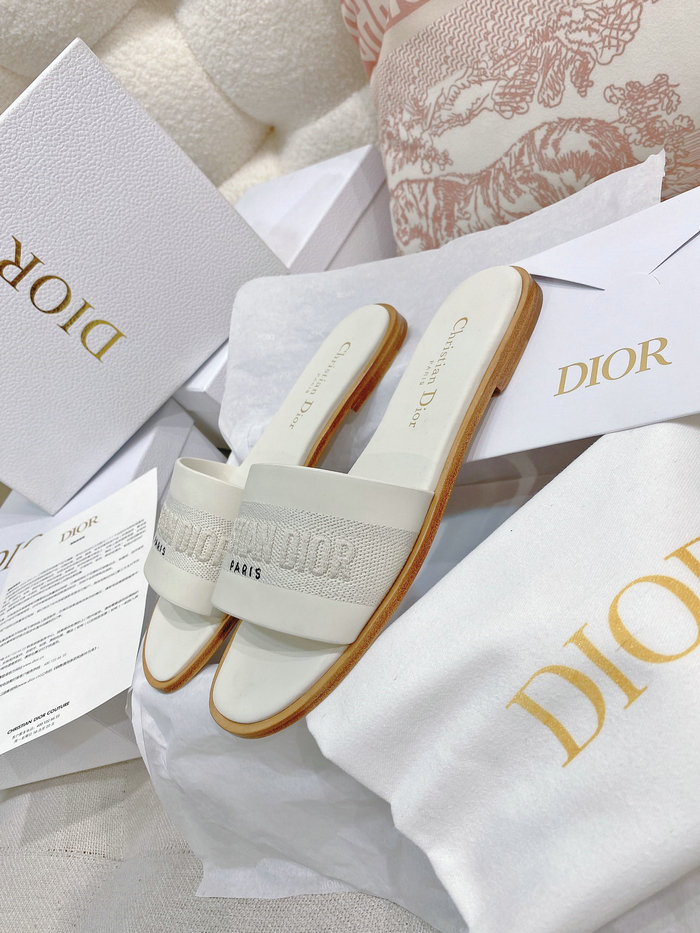 Dior Flat Sandals MSD041610