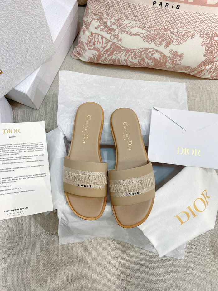 Dior Flat Sandals MSD041613