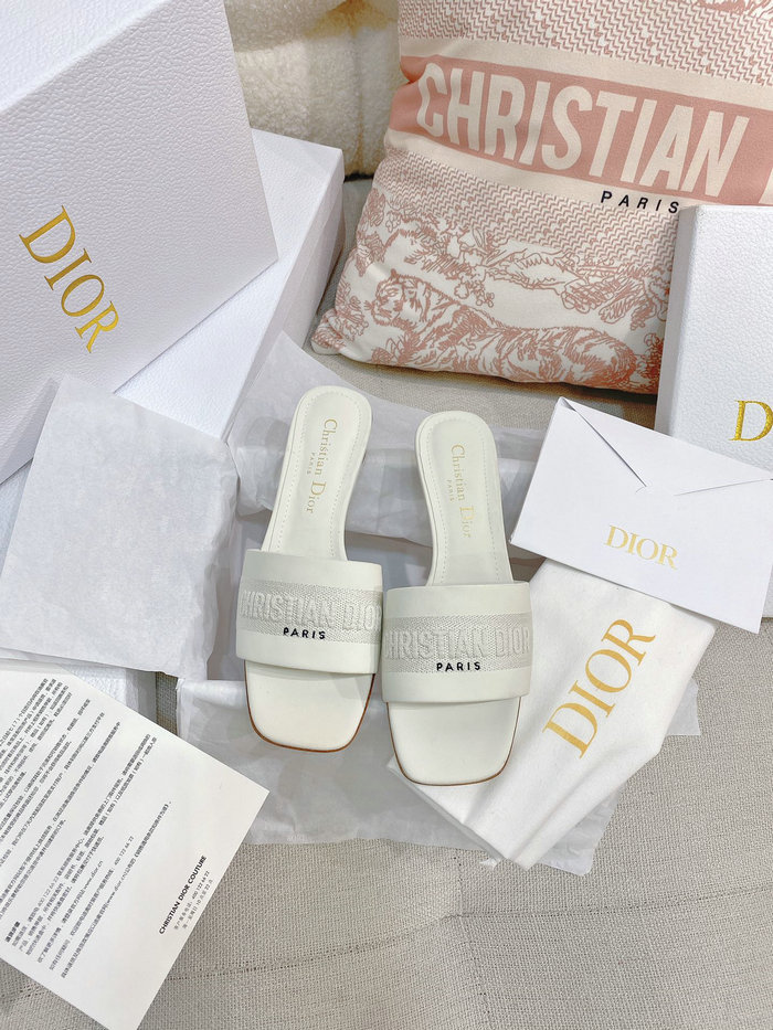 Dior Mid Heel Sandals MSD041603