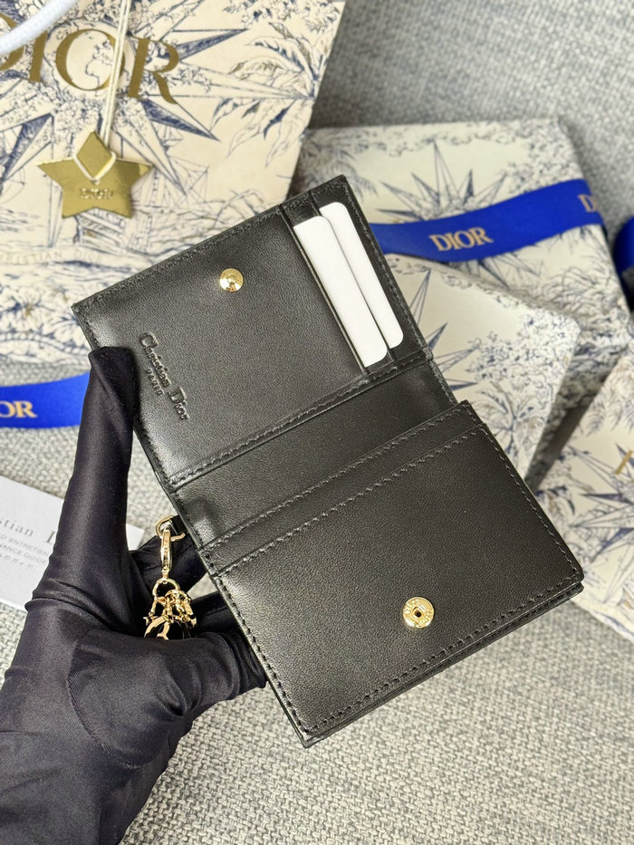 Lady Dior Patent Flap Card Holder S0011