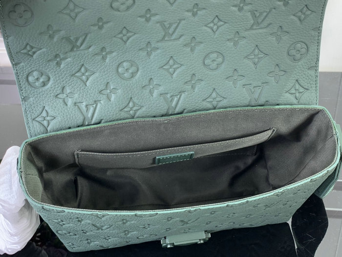 Louis Vuitton S-Cape Messenger Green M24439