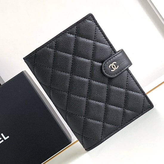 Chanel Grain Calfskin Passport Holder AP0430