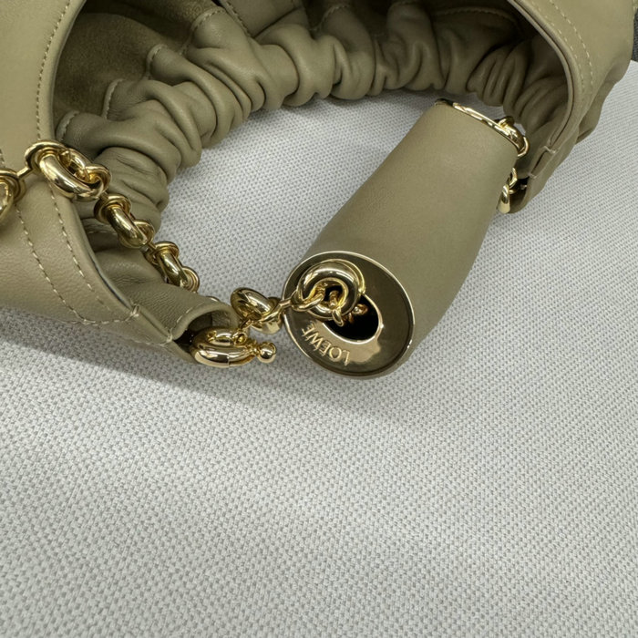 Loewe Small Squeeze bag Green 652329