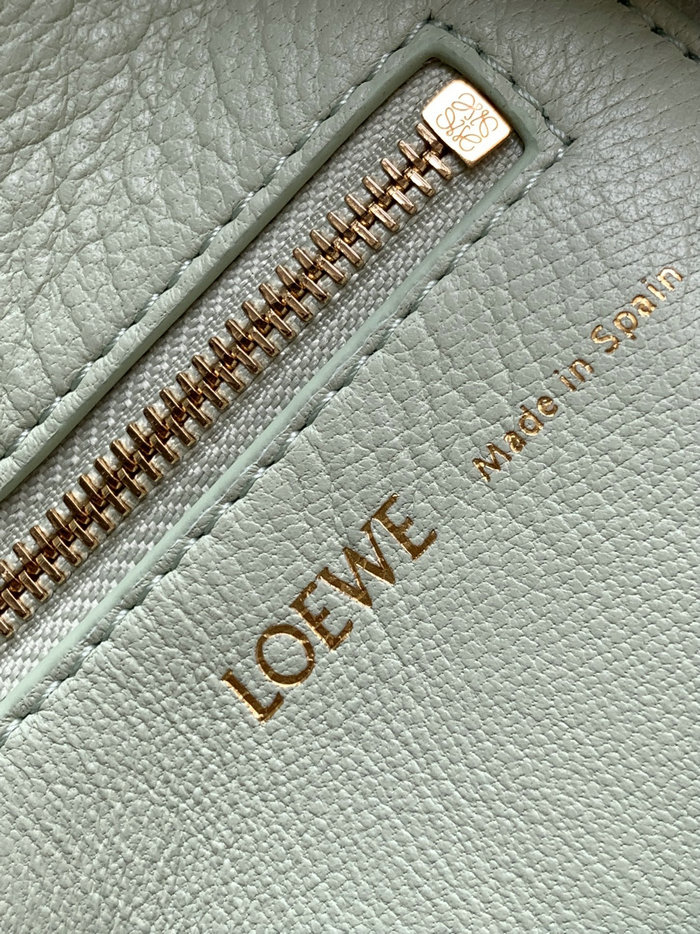 Loewe Small Squeeze bag Spring Jade 652329
