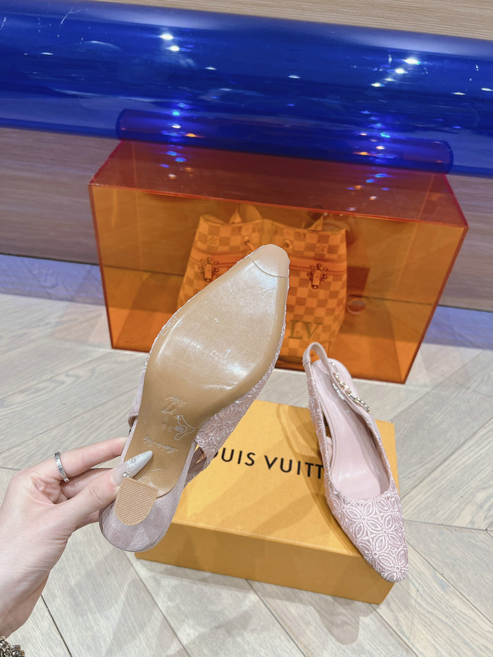 Louis Vuitton Mid Heel Pumps MSL042605