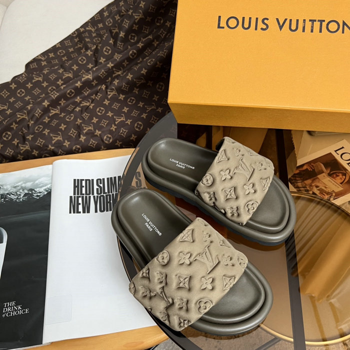 Louis Vuitton Pool Pillow Flat Comfort Mules MSL042607
