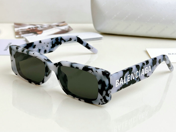 Balenciaga Sunglasses MGB051502