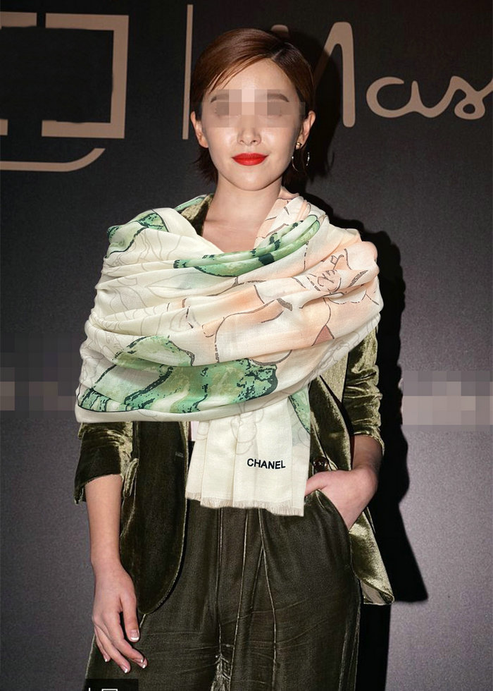Chanel Scarf DPCS051141